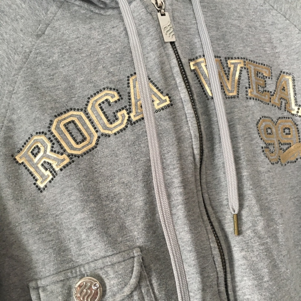 Vintage Rocawear Women’s Sweater